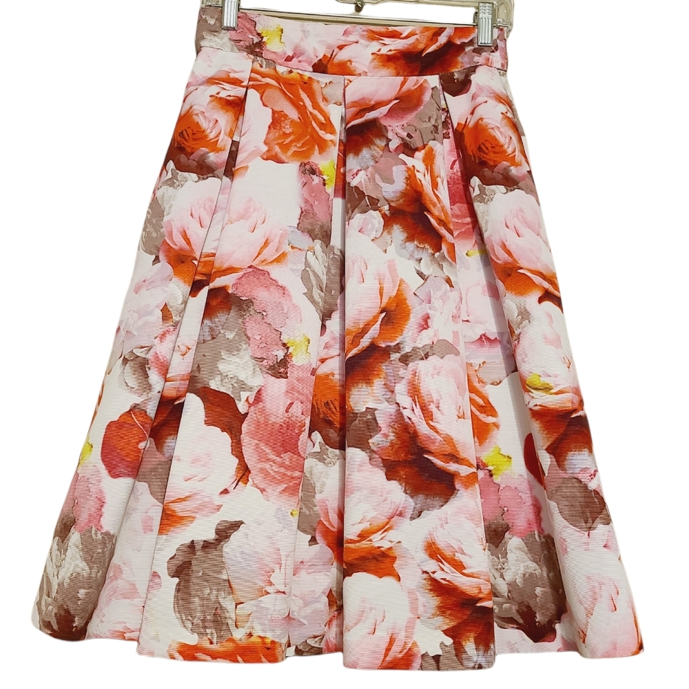 Eliza J | Knee Length Floral Cocktail A-Line Skirt (Size 6)